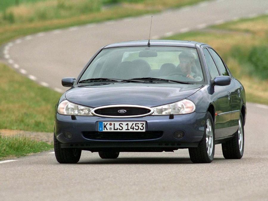  Ford Mondeo Sedan 1996 года  (фото 5 из 10)